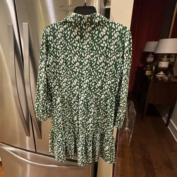 EUC Jude Connally Henley Dress in Green Leopard Print - Picture 4 of 5